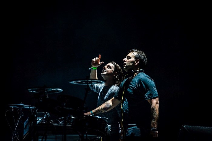 axwell-ingrosso-maxw-700